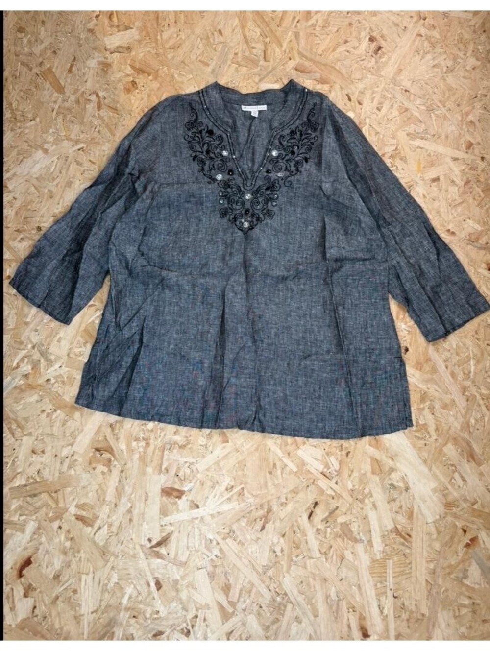 JM Collection Woman Linen Blouse 20W Gray Beaded Embroidered V-Neck 3/4 Sleeve